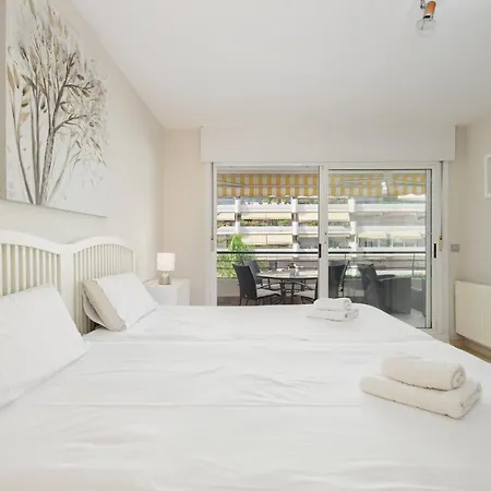 On The 1st Line Of Golf And Near The Beach In Marbella