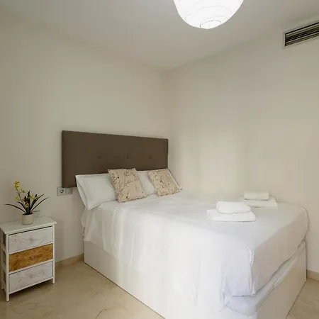 On The 1st Line Of Golf And Near The Beach In *