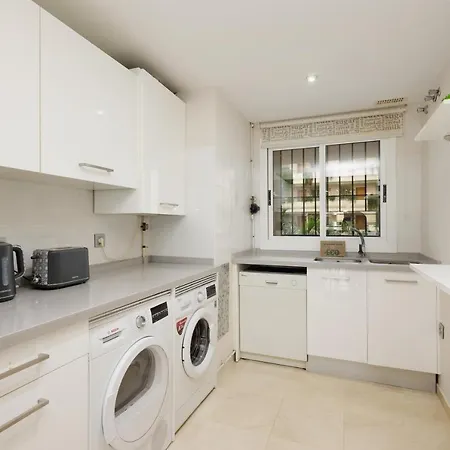 On The 1st Line Of Golf And Near The Beach In Apartment Marbella
